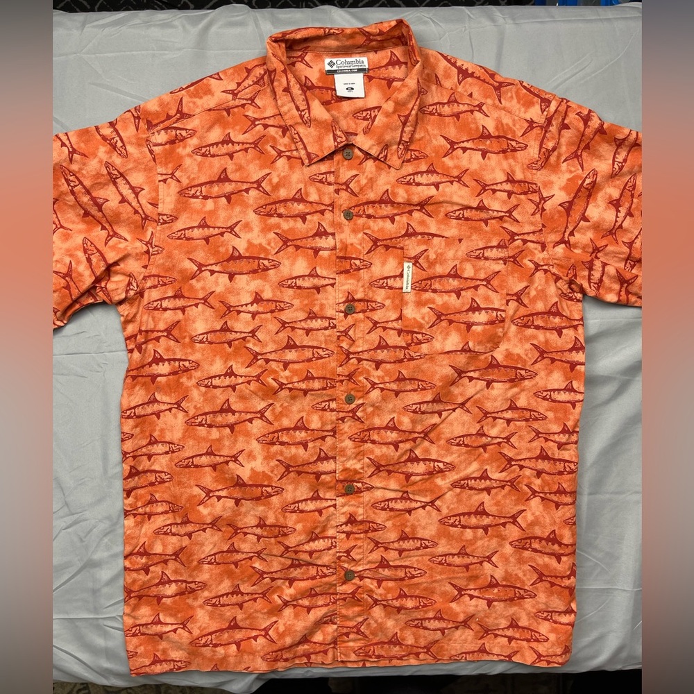 Columbia Sportswear Men’s Fish Print Button-Up Shirt XL